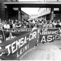 Manifestazione gruppo Cir davanti alla Sasib, 1979.
Materiale consegnato da Roberto Toninello.